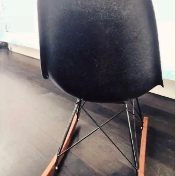 Eames Herman miller vintage rocking chair. - Picture 3 of 4